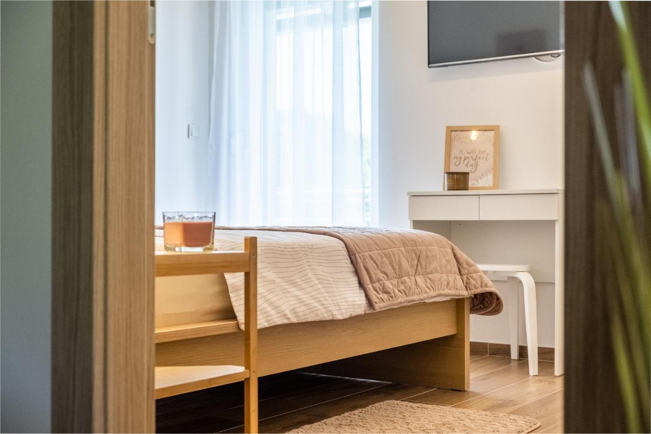 Villa Nesa - Beautiful Guest House At Continental Croatia With Outdoor Swimming Pool, Sauna And 3 Bedrooms Plaski Bagian luar foto