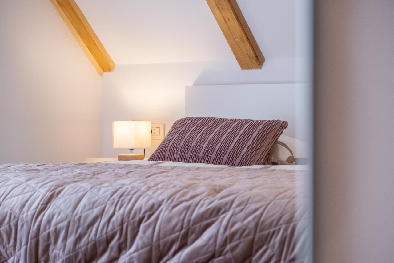 Villa Nesa - Beautiful Guest House At Continental Croatia With Outdoor Swimming Pool, Sauna And 3 Bedrooms Plaski Bagian luar foto