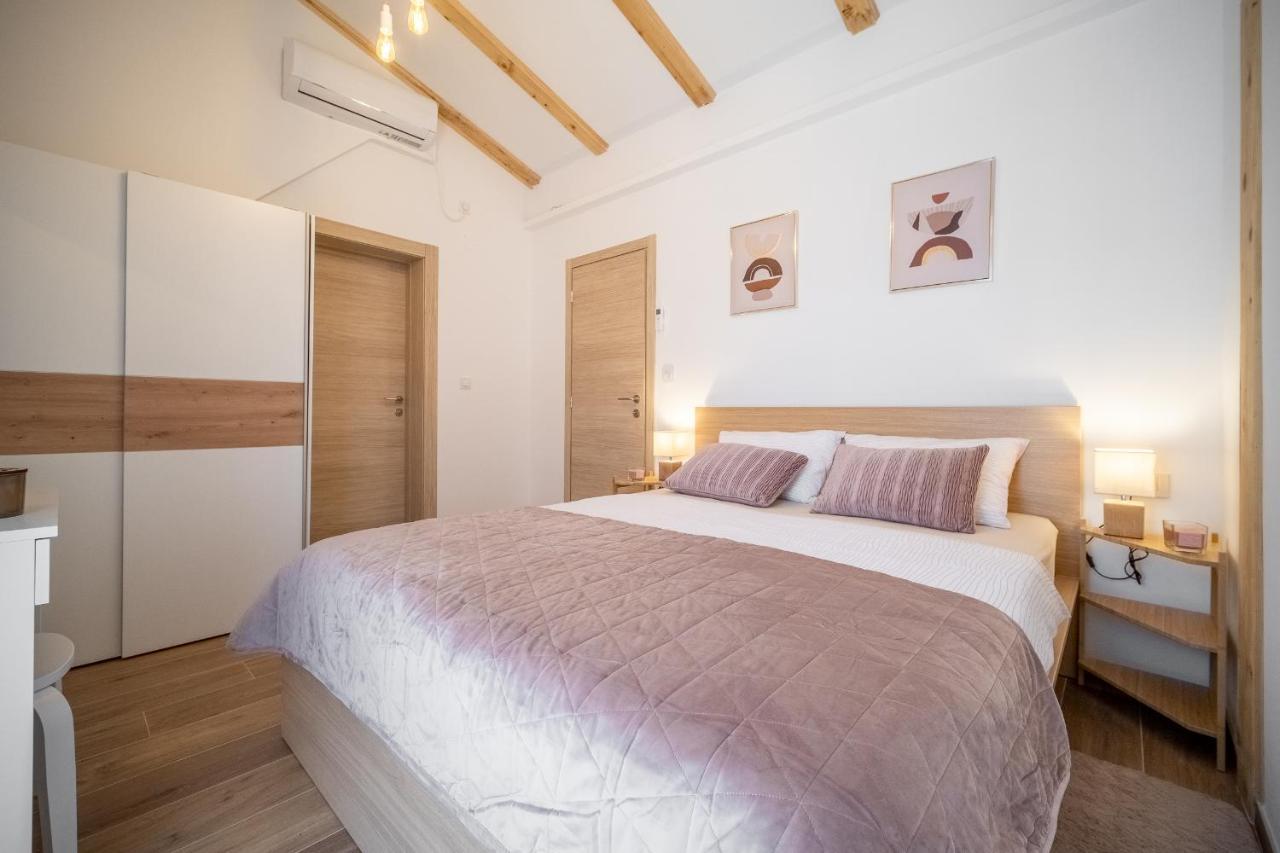 Villa Nesa - Beautiful Guest House At Continental Croatia With Outdoor Swimming Pool, Sauna And 3 Bedrooms Plaski Bagian luar foto