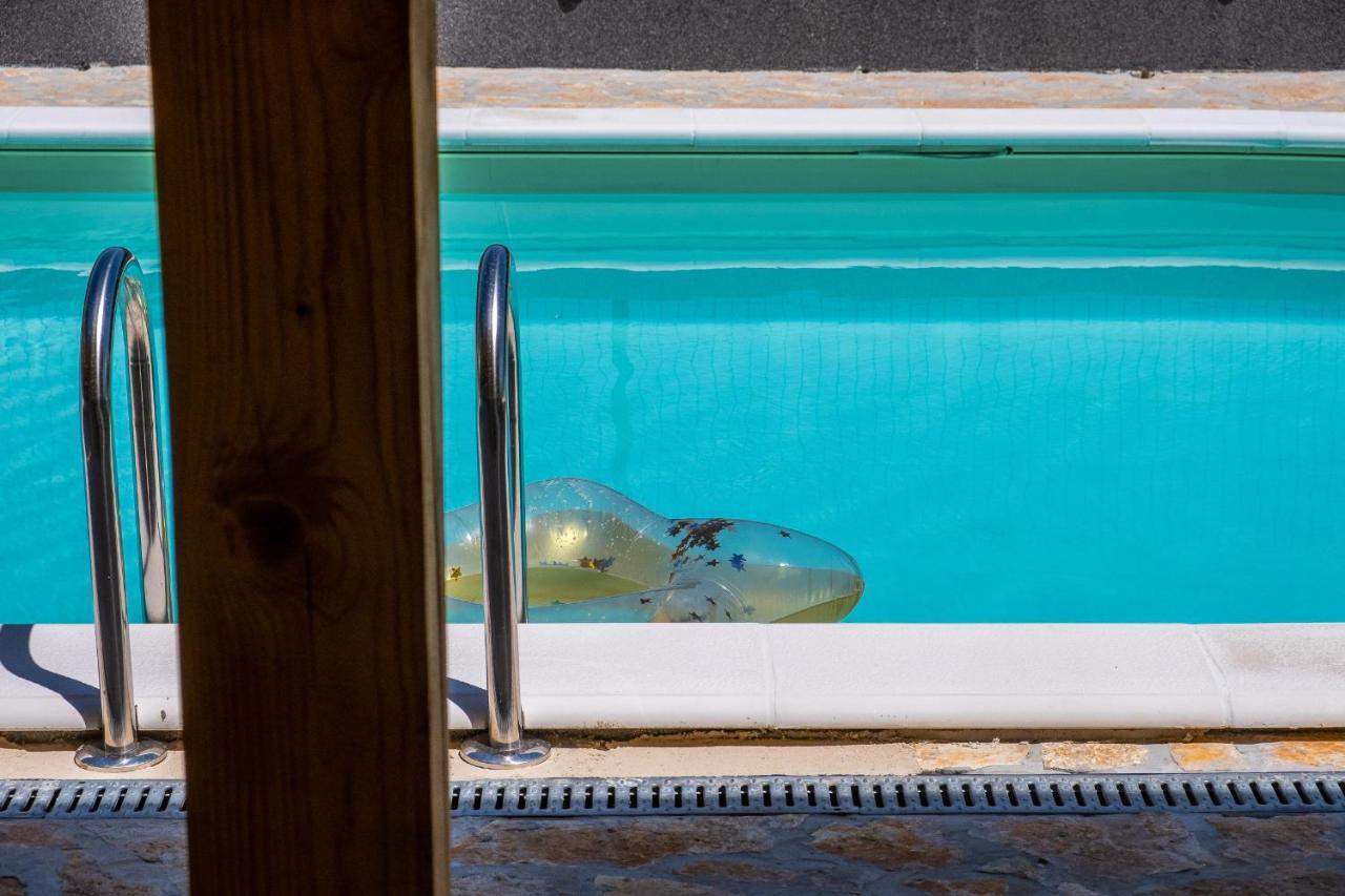 Villa Nesa - Beautiful Guest House At Continental Croatia With Outdoor Swimming Pool, Sauna And 3 Bedrooms Plaski Bagian luar foto